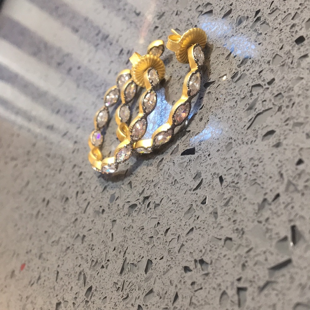 Frieda Rothman Hoops - Picture 5 of 5